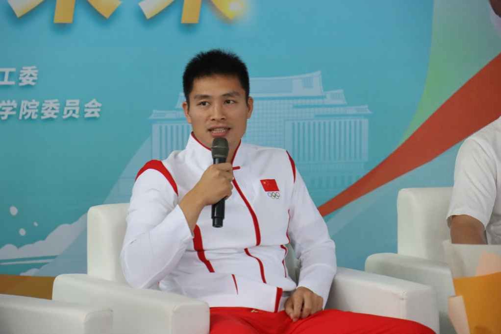 图为王晓东讲话现场。校融媒体中心记者 刘硕 摄 .JPG