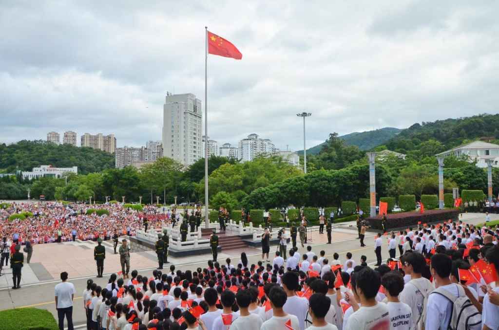 图为活动现场 基础医学院 张博雅 摄.jpg